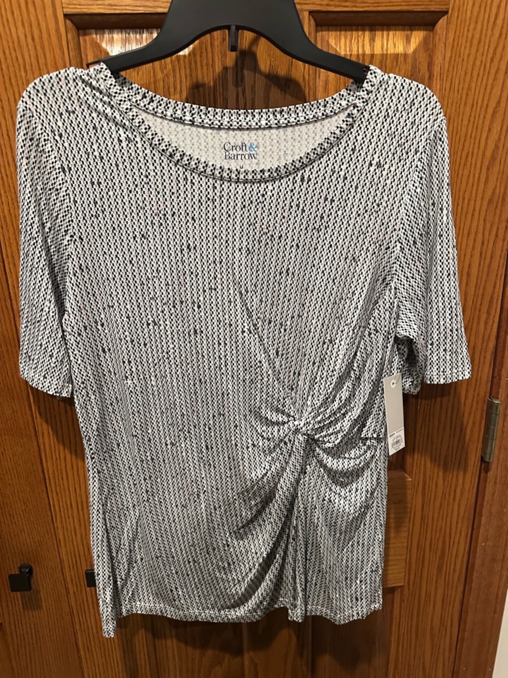 Croft & Barrow Size M Geometric Blouse With Side Knot Twist Rayon Black White